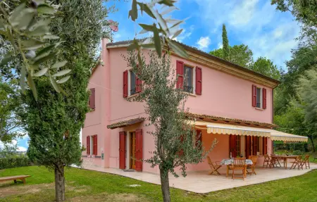 Maison 9 personnes à Montelabbate - Photo 1
