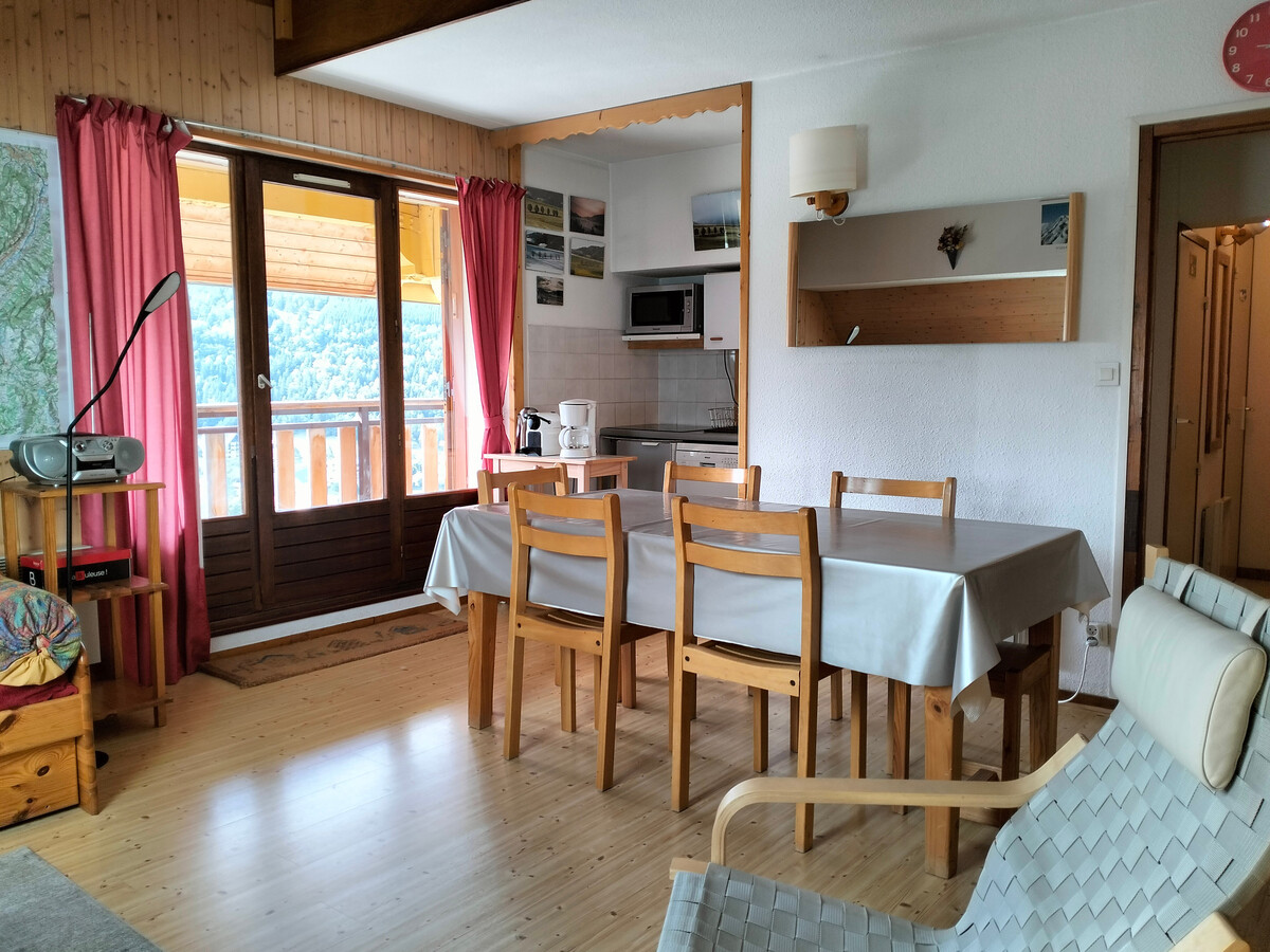 T2 avec mezzanine et balcon sud à Villard-de-Lans - Photo 3