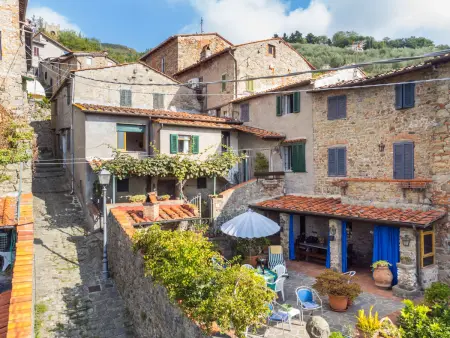 Location appartement à Pescia, La casa del Fale di Collodi