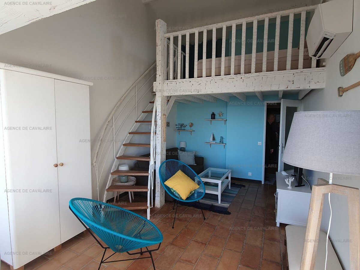 Studio mezzanine vue mer à Cavalaire-sur-Mer - Photo 6