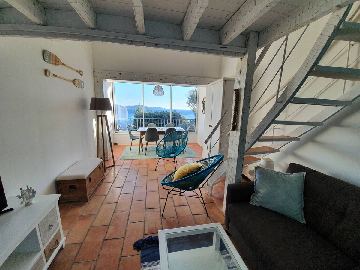 Studio mezzanine vue mer à Cavalaire-sur-Mer - Photo 13