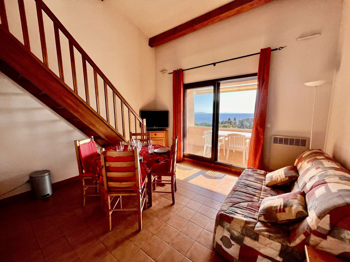 Appartement T3 mezzanine vue mer Rayol-Canadel - Photo 4