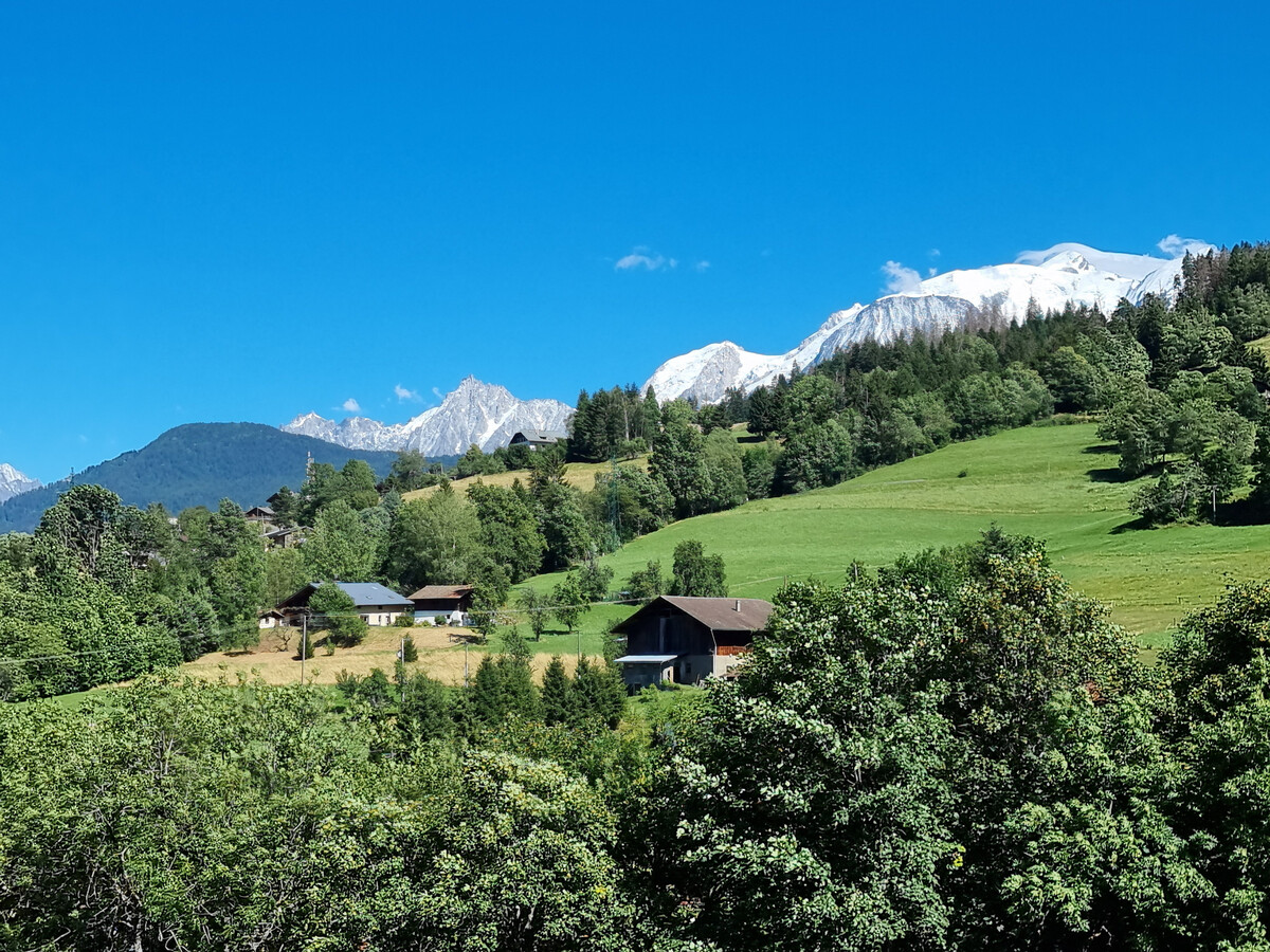 Appartement 120m² Vue Mont Blanc, 3 chambres, parking - Photo 20