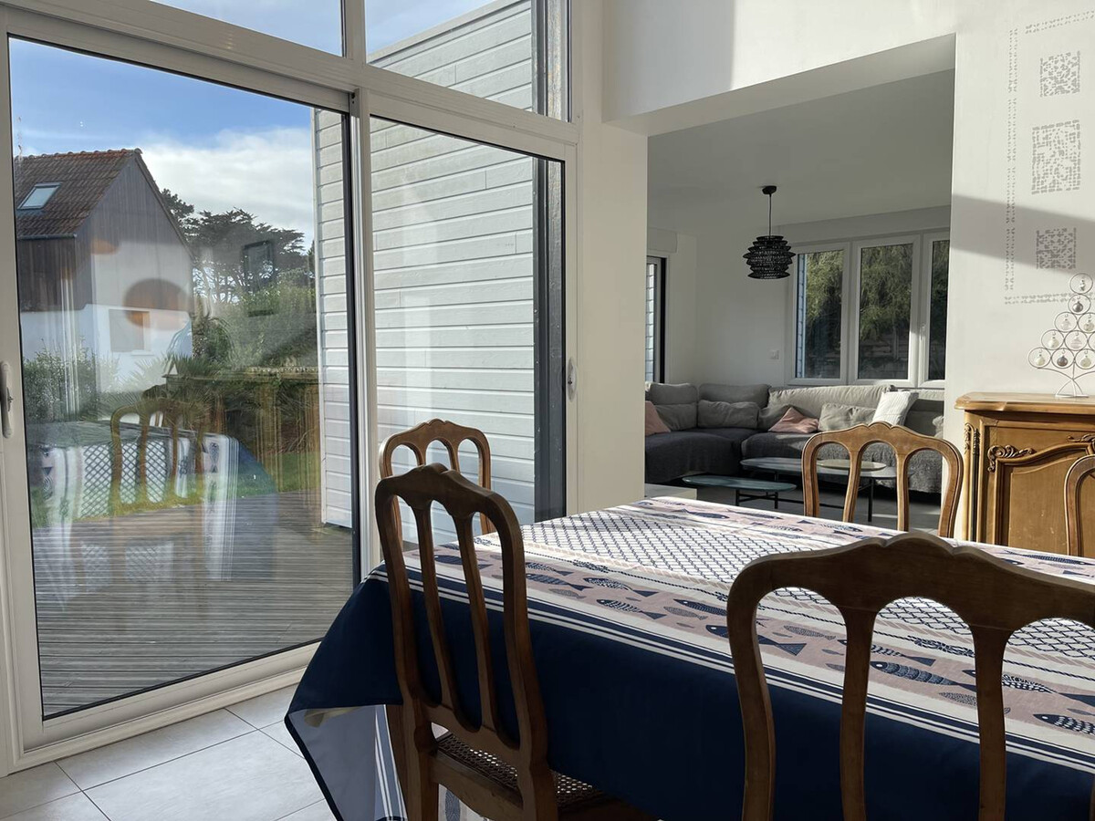 Villa lumineuse 4 étoiles, 50m de la plage, jardin clos, tranquillité à Trégastel - Photo 10