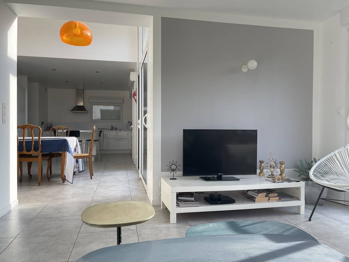 Villa lumineuse 4 étoiles, 50m de la plage, jardin clos, tranquillité à Trégastel - Photo 11