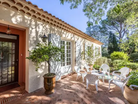 Le Clos Saint Emilie – Maison 8 pers., tennis & piscine - Photo 1