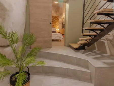 Gîte troglodyte avec jacuzzi et billard aux Ulmes : photo 21