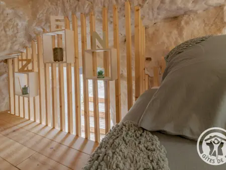 Gîte troglodyte avec jacuzzi et billard aux Ulmes : photo 26