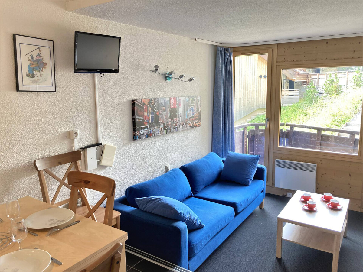 Appart 2 pièces 6 pers, 8e étage, vue montagne - Photo 2