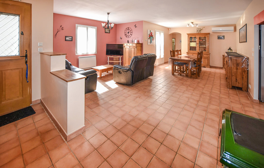 Maison 5 chambres avec jardin privé à Mazan - Photo 2