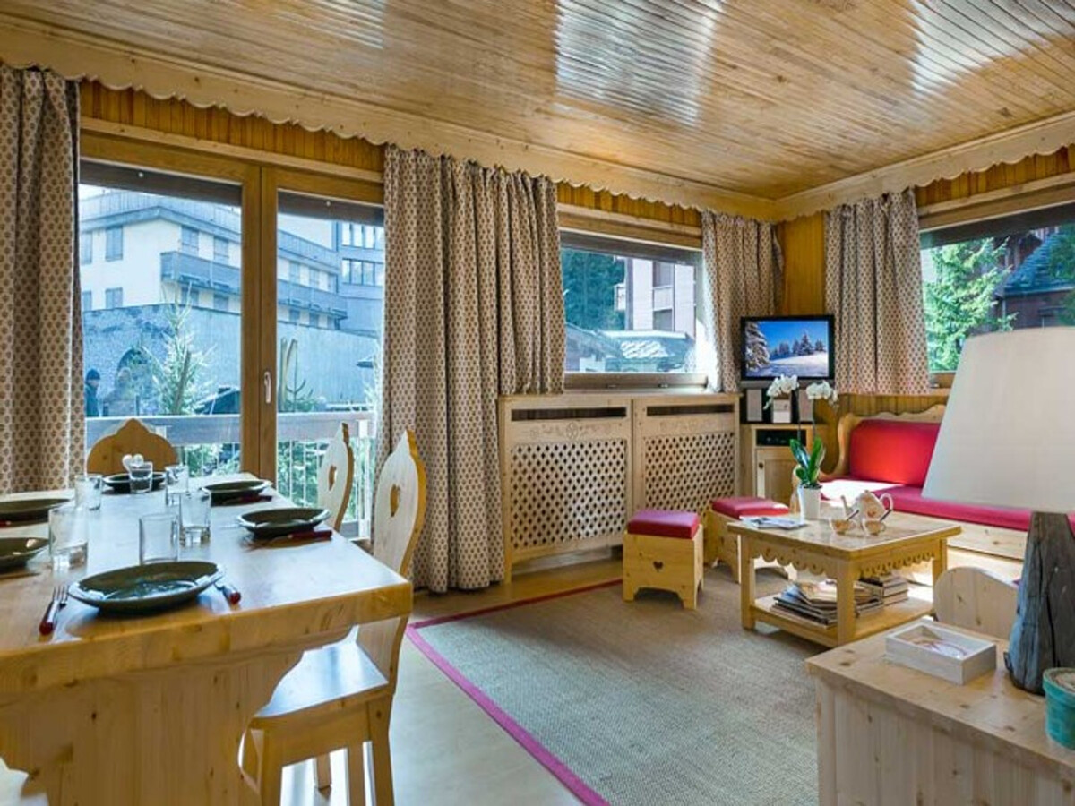 Appartement 3 pièces skis aux pieds à Courchevel 1850 - Photo 2