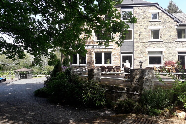 Les 5 Ourthes – Lodge 28 pers., 13 chambres à Houffalize - Photo 7