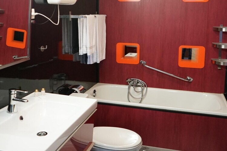 Les 5 Ourthes – Lodge 28 pers., 13 chambres à Houffalize - Photo 18