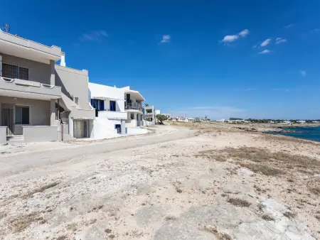 Maison Enrica à Marina di Mancaversa, 30 m de la plage - Photo 1