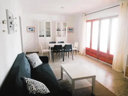 Appartement 2 chambres en 2e ligne de plage à Roses, terrasse 15 m² : photo 6