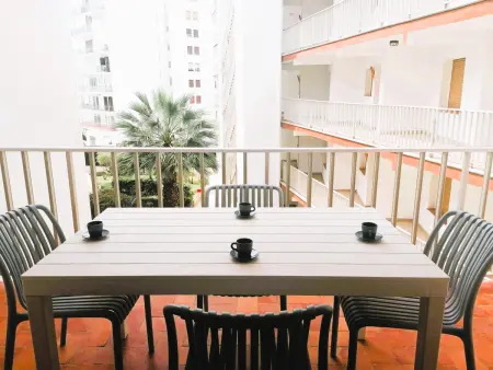 Appartement 2 chambres en 2e ligne de plage à Roses, terrasse 15 m² : photo 20