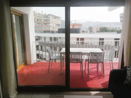 Appartement 2e ligne de plage à Roses, 2 chambres, clim et terrasse : photo 5