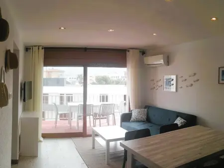 Appartement 2e ligne de plage à Roses, 2 chambres, clim et terrasse : photo 7