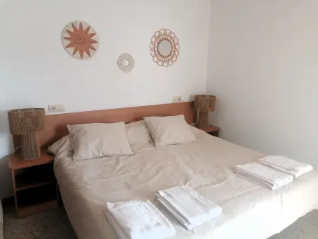 Appartement 2e ligne de plage à Roses, 2 chambres, clim et terrasse : photo 18