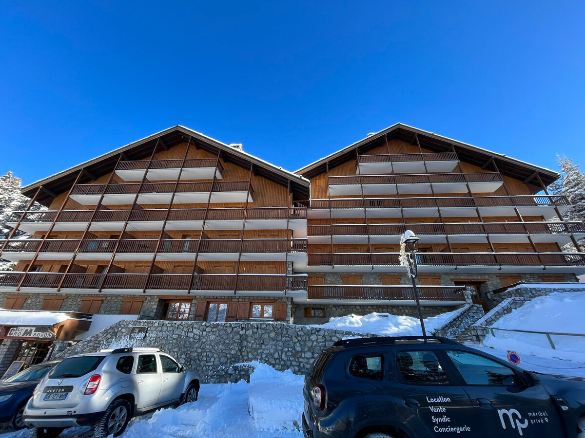 Merisiers A7 – Appart rénové à 50 m des pistes - Photo 15