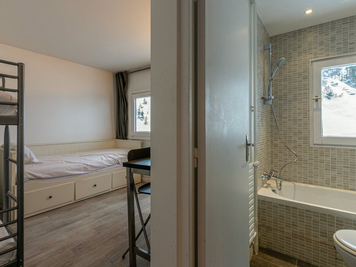 Appartement 3 pièces cabine Val-d'Isère, skis aux pieds - Photo 9