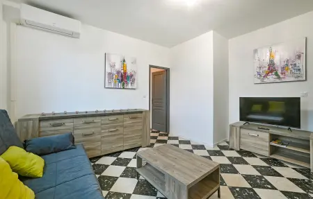 Location Appartement 8 personnes à Vallon pont d´arc - Photo 3