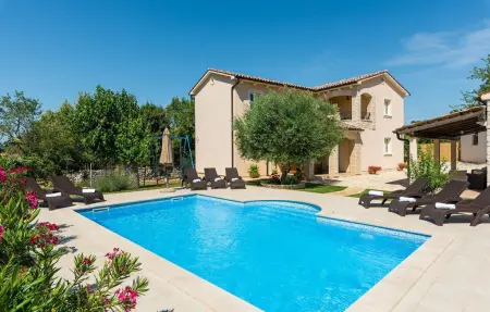 Location maison à Labin   Rabac, Villa Natura Mikulezi