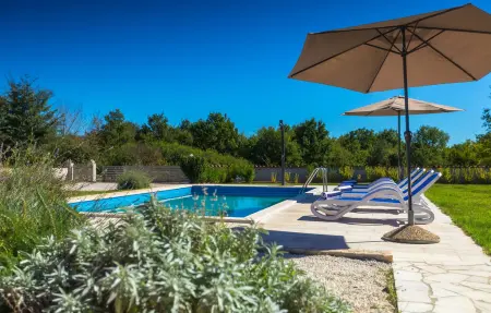 Location maison à Barban, Villa Rebici