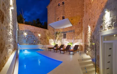 Location maison à Brac, Villa Majestic