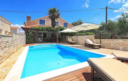 Location maison de vacances à Sutomiscica