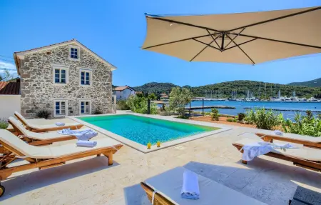 Location maison de vacances à Preko