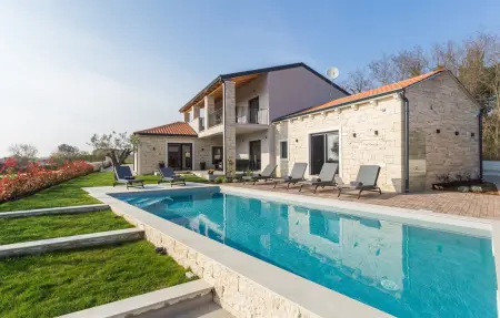 Location maison à Tinjan, Villa Harmony Porec