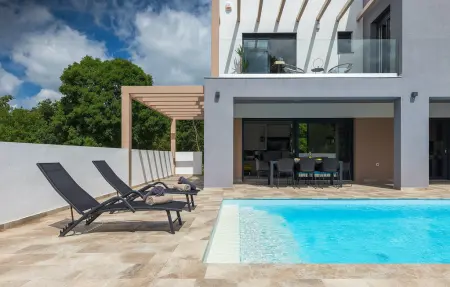 Location maison à Barban, Villa Alta