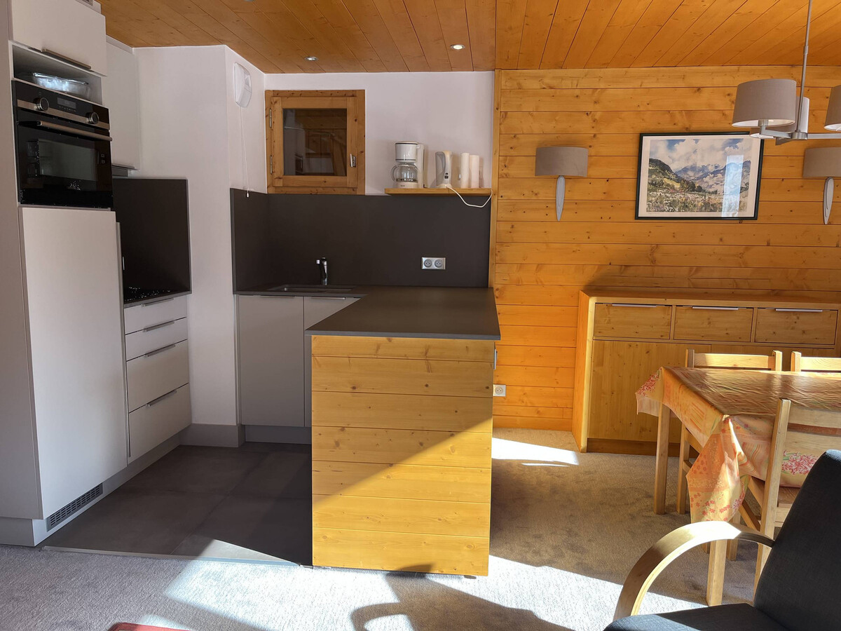 Appartement 3★ à Méribel : 4 chambres, balcon Sud-Ouest - Photo 9