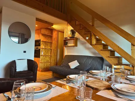 Location appartement à Les Avanchers Valmorel, Duplex skis aux pieds, 4 pièces, accès télécabine, proche commerces