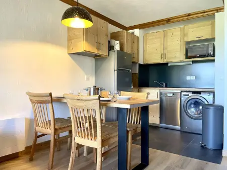 Location appartement à Les Avanchers Valmorel, Charmant 3P rénové, 3 étoiles, proche pistes, commerces et ESF, pour 4 pers., cuisine équipée, balcon