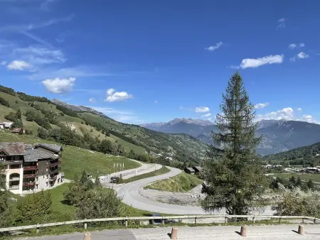 Appart 3P rénové, 3 étoiles, 5 min pistes et ESF : photo 11