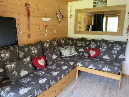 Location appartement à Les Avanchers Valmorel, Charmant 2 pièces rénové au pied des pistes, 4 pers., proche ESF et commerces, animaux acceptés