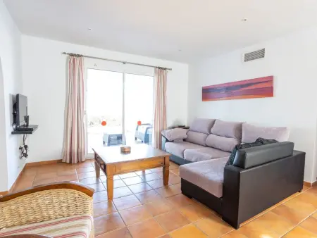 Villas Finesse Type 2 Duplex, Villa 6 personnes à Son Bou - Photo 1