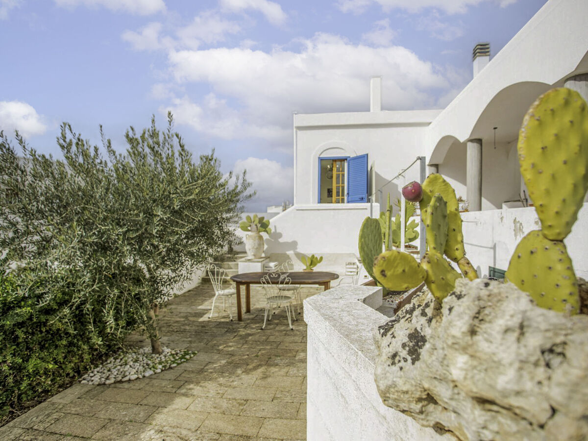 Maison Arabesco à Torre Vado, 150 m de la mer - Photo 1