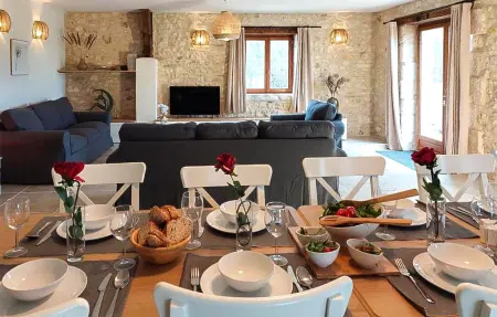 Location Maison 12 personnes à Lussas et Nontronneau - Photo 4
