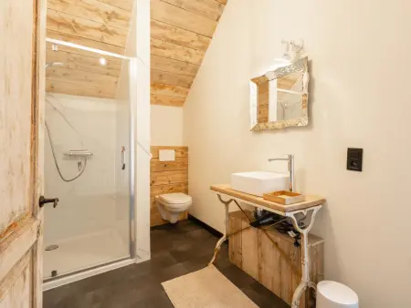 Maison Cuberdon à Riemst : 3 chambres, baby-foot et cinéma : photo 42