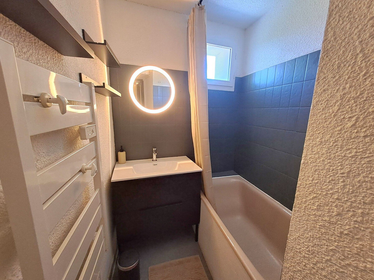 Appartement moderne au pied des pistes, 4 personnes, Les Deux Alpes - Photo 9