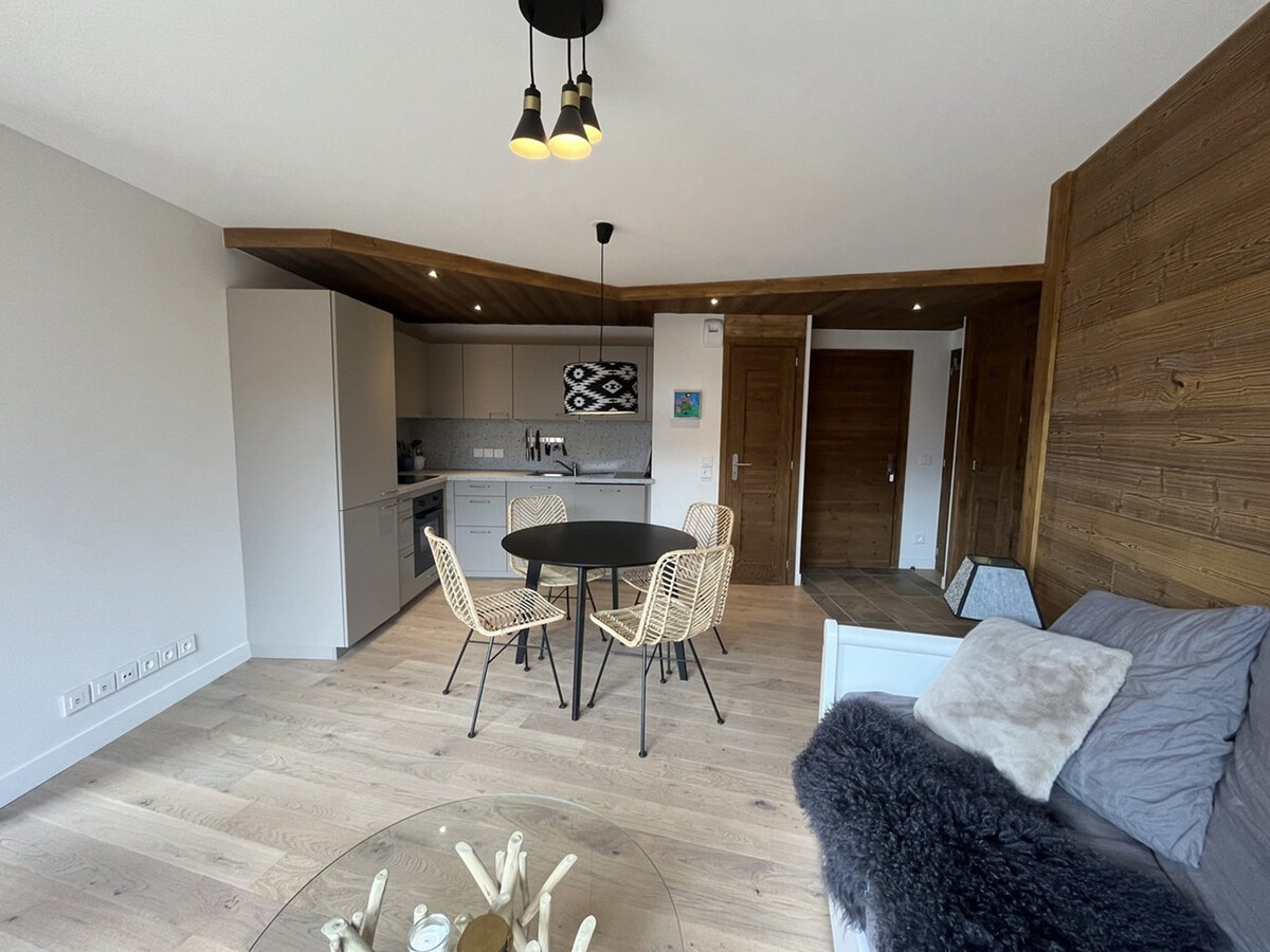 Appart 4 pers. aux Carroz, 350 m des pistes, parking couvert - Photo 3
