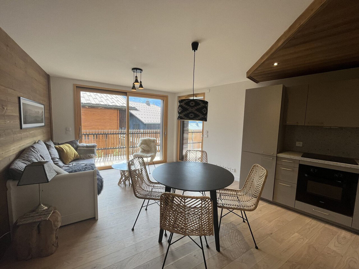 Appart 4 pers. aux Carroz, 350 m des pistes, parking couvert - Photo 4