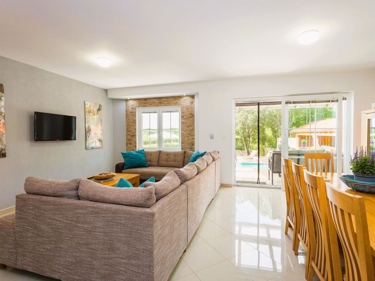 Villa Krase, maison 10 pers. avec piscine privée à Rakalj - Photo 10