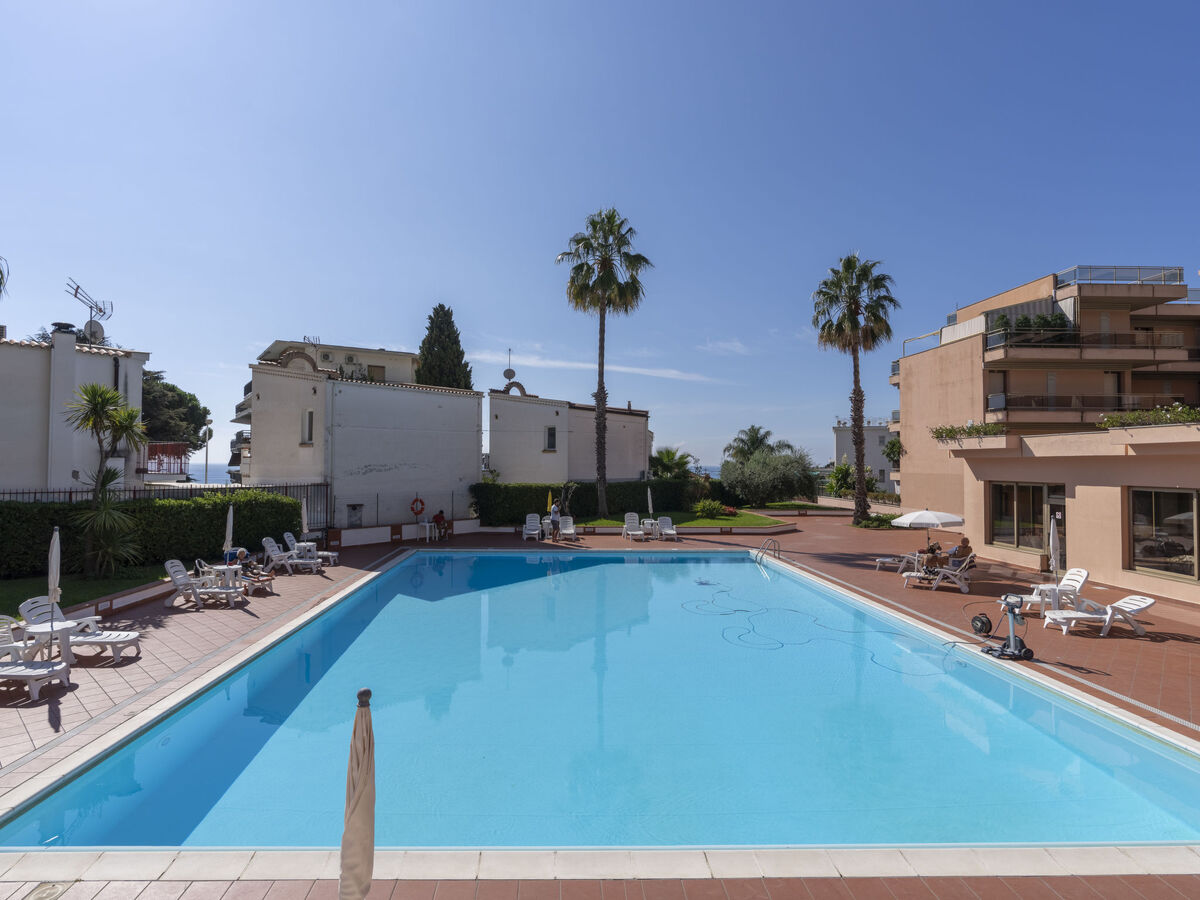 Studio AcquadiMare avec piscine et garage – Sanremo - Photo 19