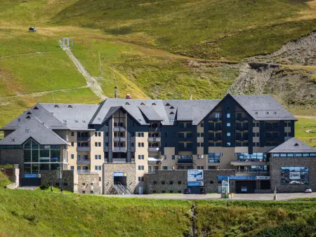 T3 face aux pistes à Peyragudes, balcon et accès Spassio : photo 11