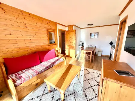 Location appartement à Notre Dame de Bellecombe, Appartement 3 pièces avec piscine et parking au centre du village