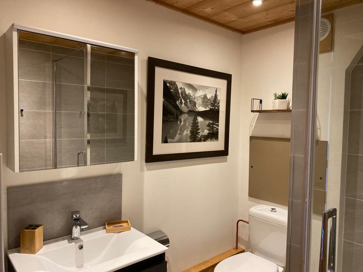 Studio rénové 2022, 5 personnes, accès direct pistes - Photo 4